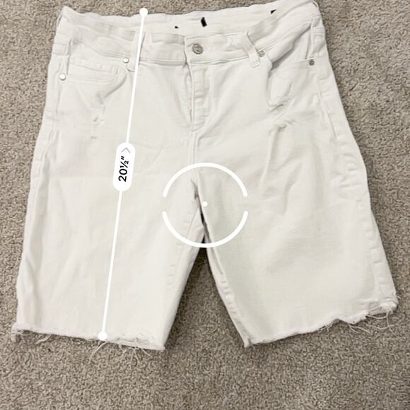 Buffalo David Bitton Women Mid Rise Distressed Bermuda Tandi White, size 14 - Picture 2 of 14